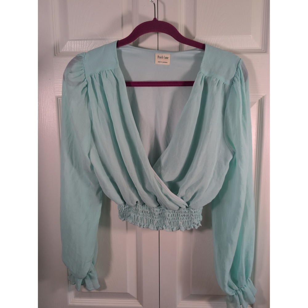 Peach Love California Cropped Small Blue Blouse
